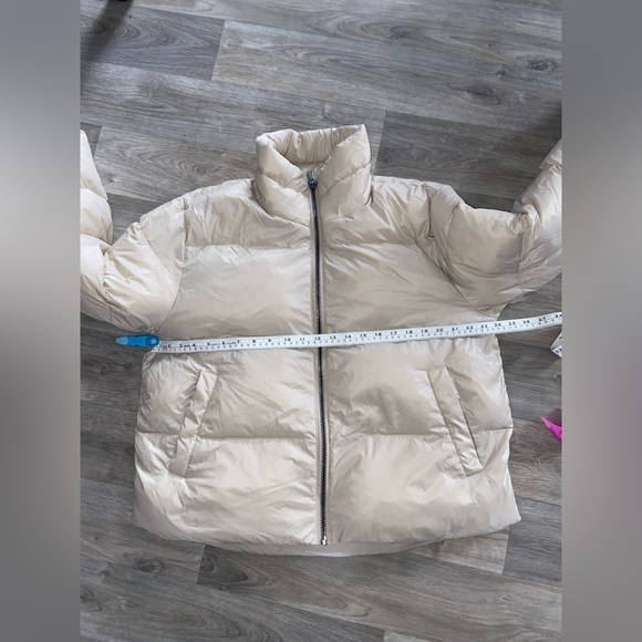Women’s Dynamite NWT Beige Grey Quilted puffer Jacket‎ size Large - Picture 8 of 13